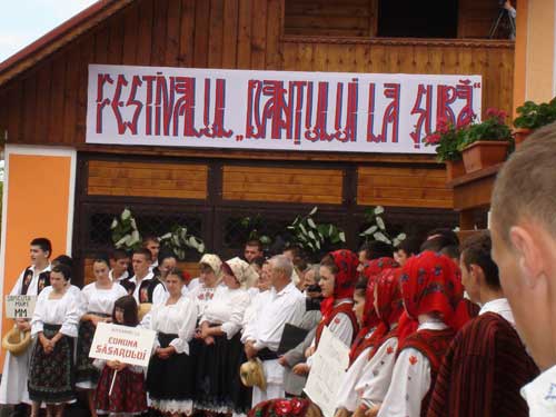 Foto Festivalul Dant la sura in Grosi (c) eMM.ro
